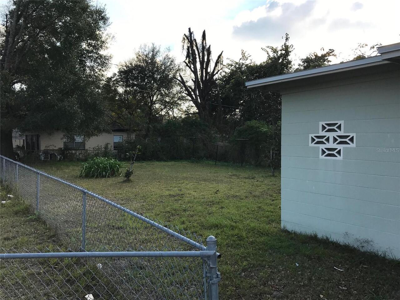 Listing Photo 14