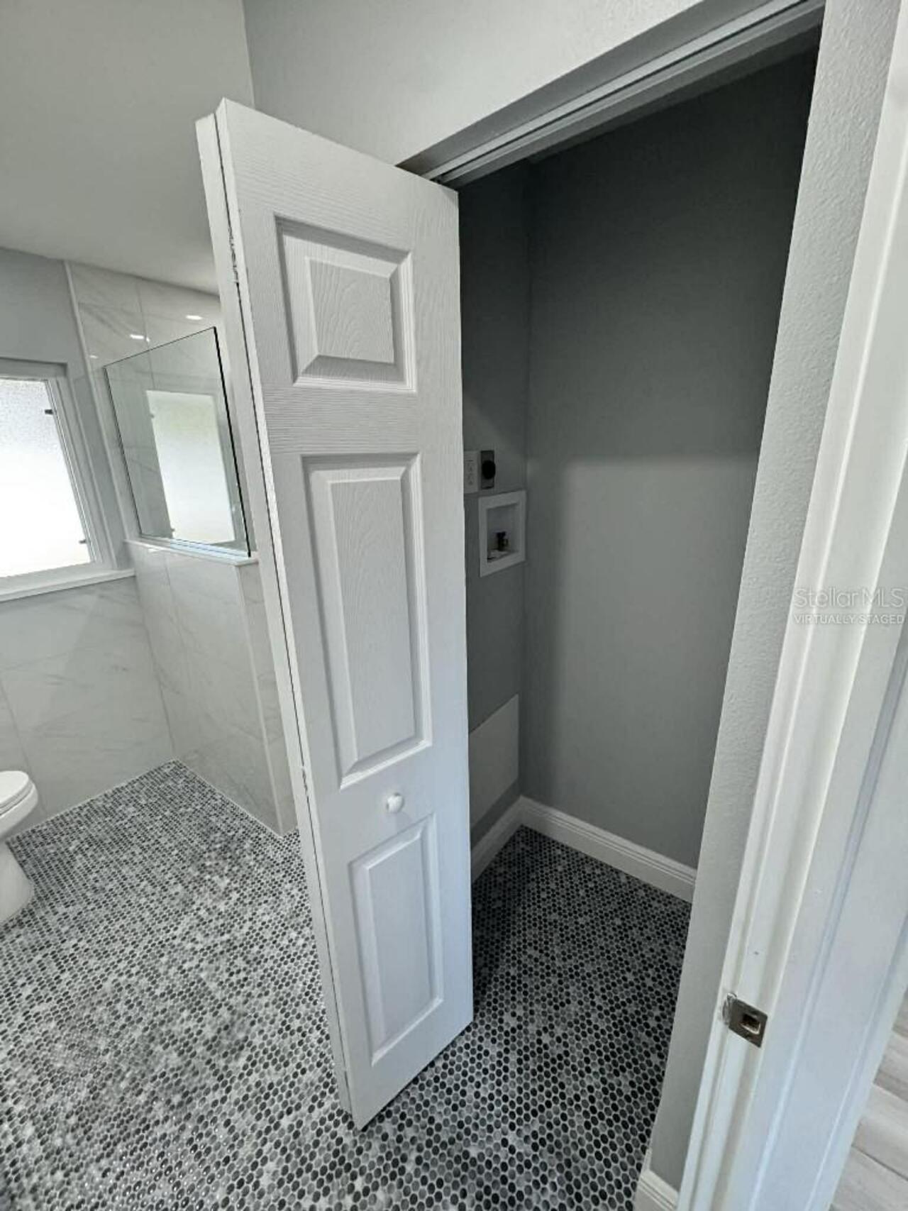 Listing Photo 14