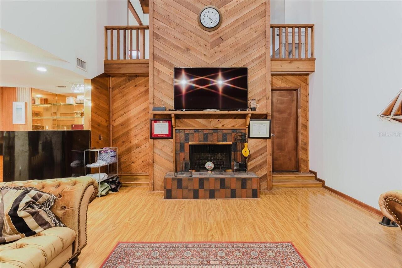 Listing Photo 17