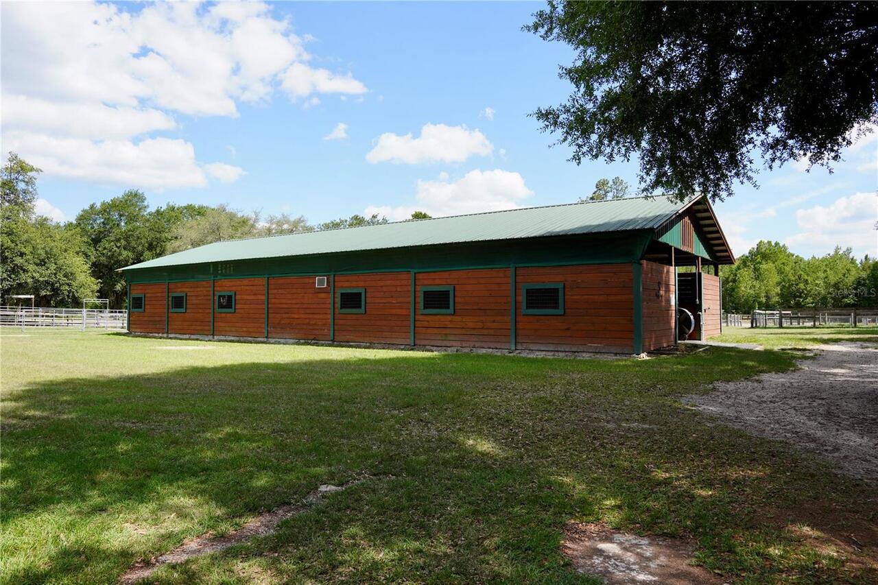 Listing Photo 16
