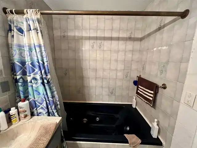 Listing Photo 15