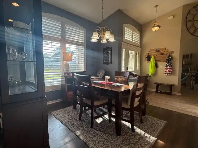 Listing Photo 15