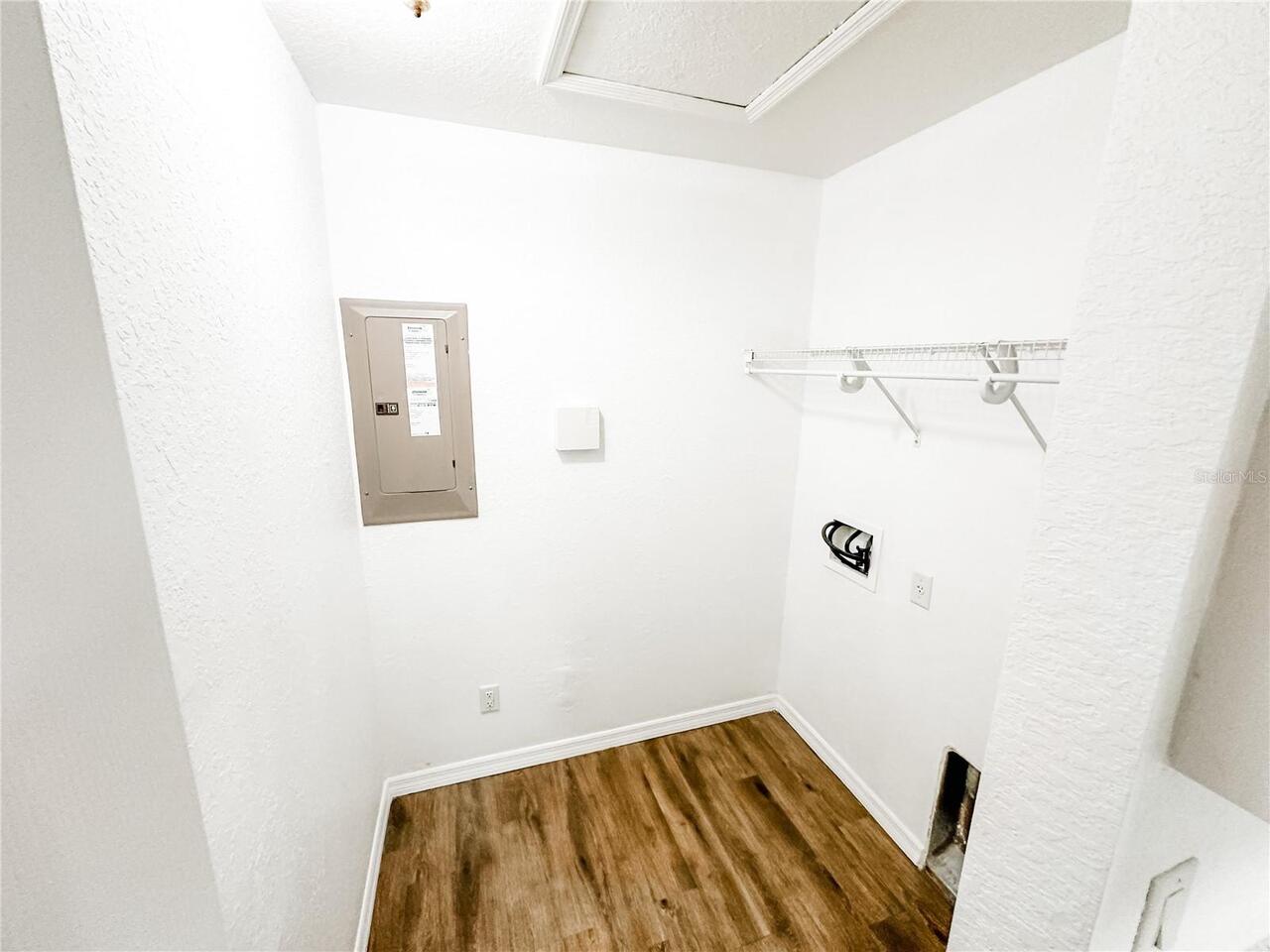 Listing Photo 9