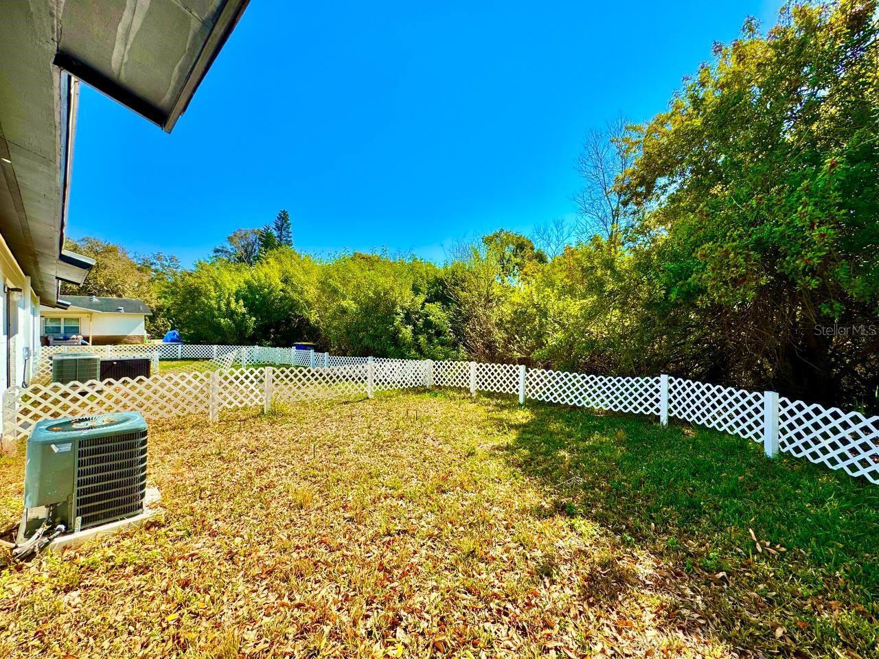 Listing Photo 16