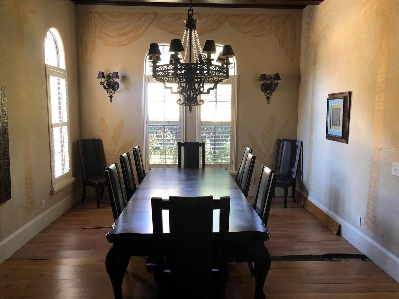 Listing Photo 10
