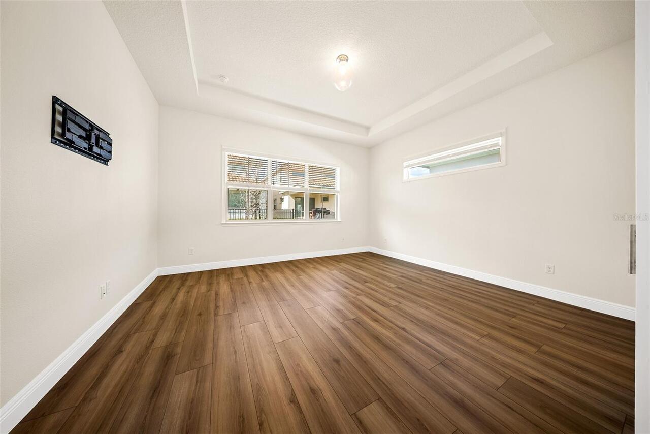 Listing Photo 33