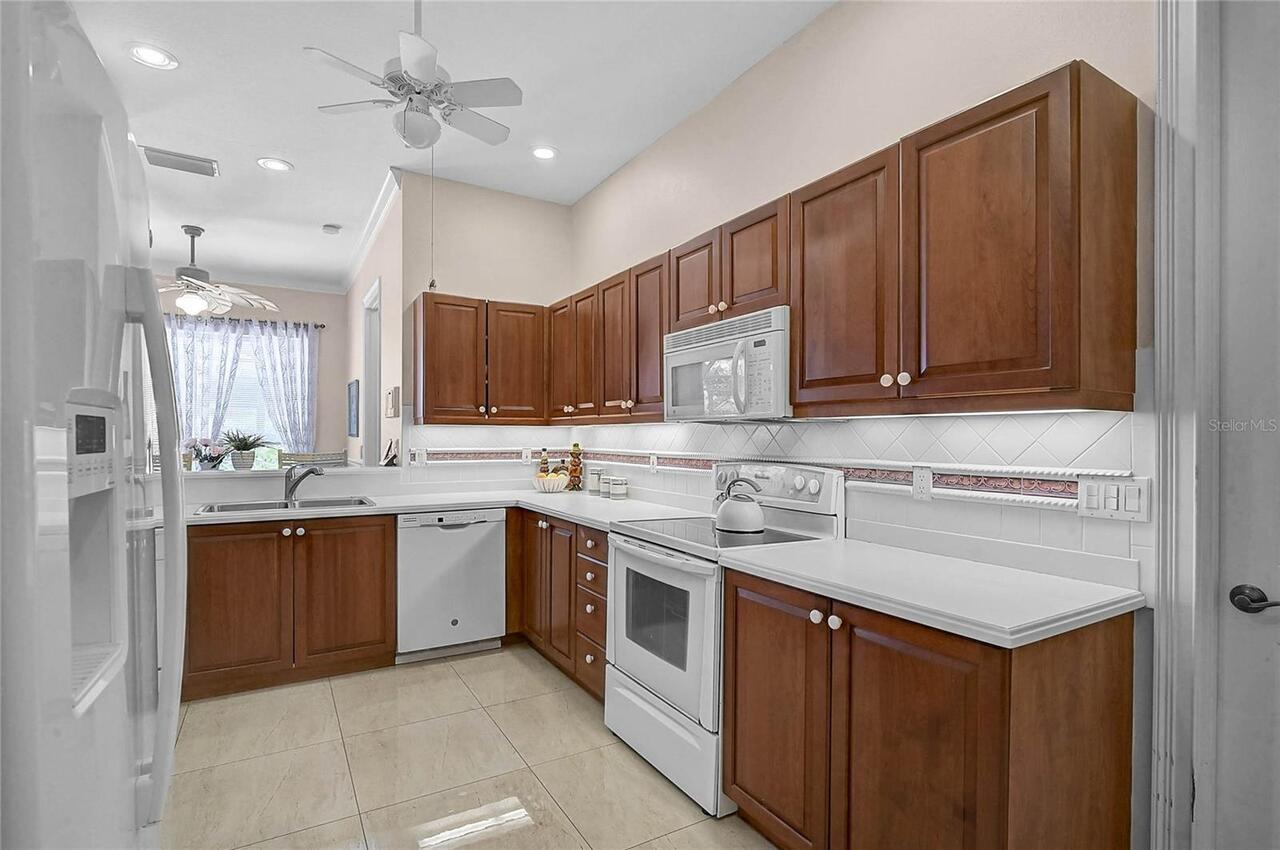 Listing Photo 7