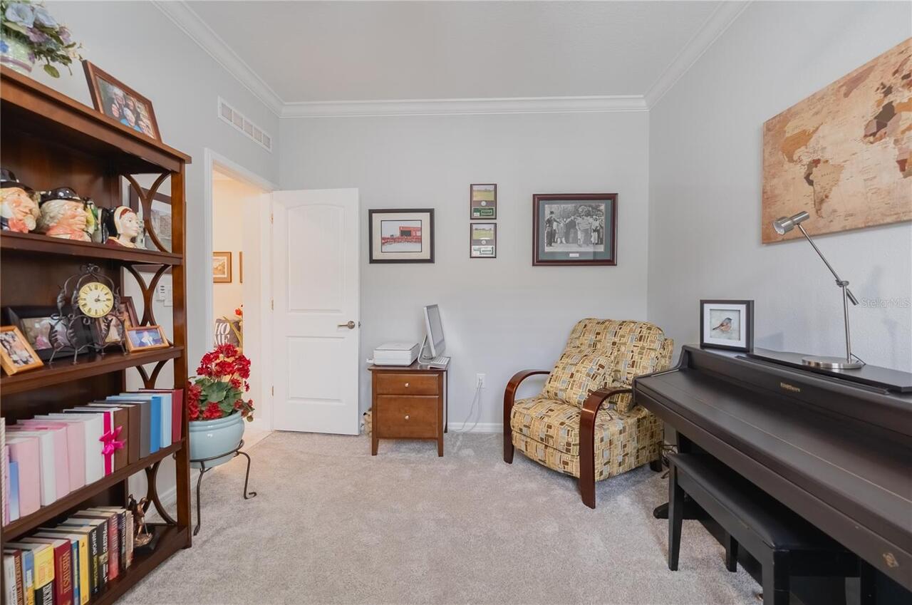 Listing Photo 9