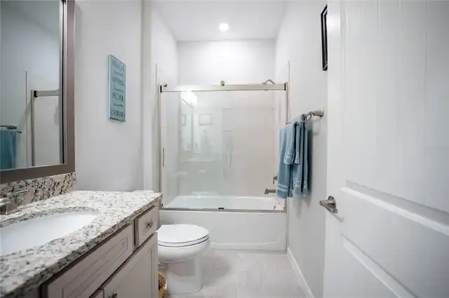 Listing Photo 7