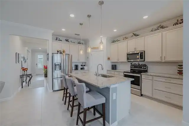 Listing Photo 15
