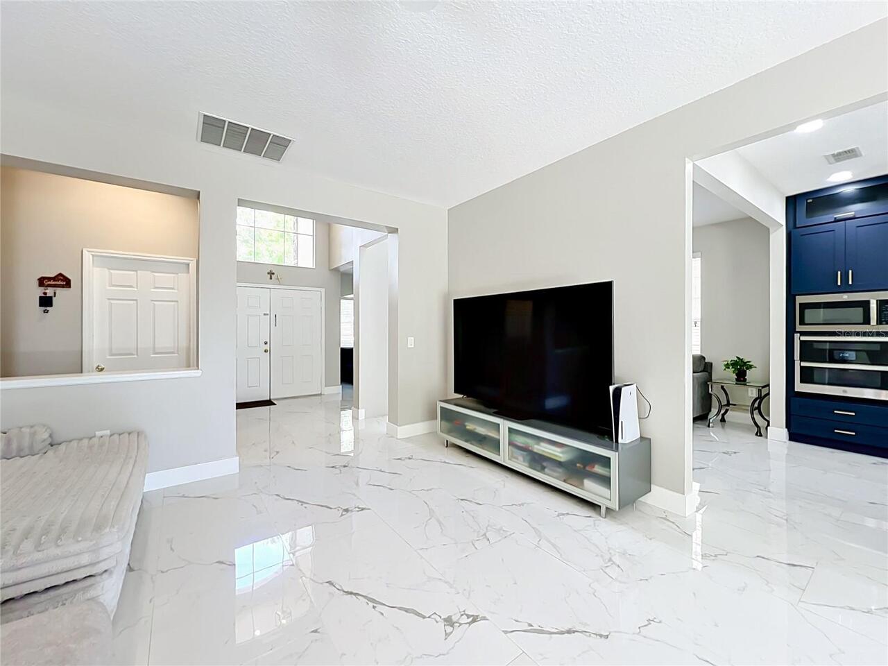 Listing Photo 38