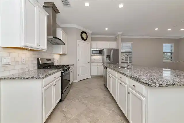 Listing Photo 15