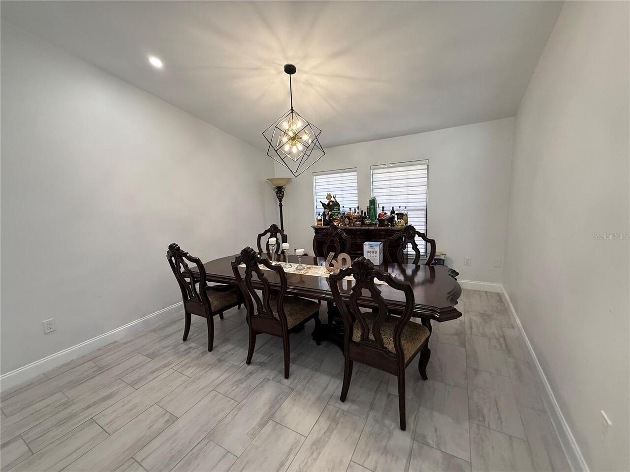 Listing Photo 8