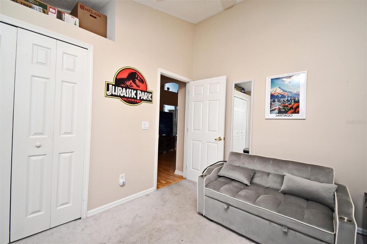 Listing Photo 17