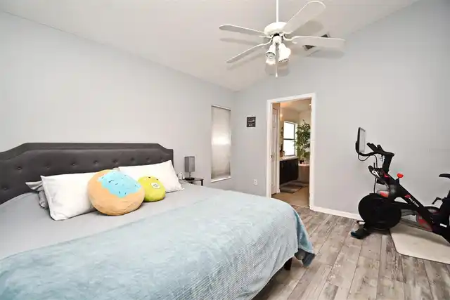 Listing Photo 22