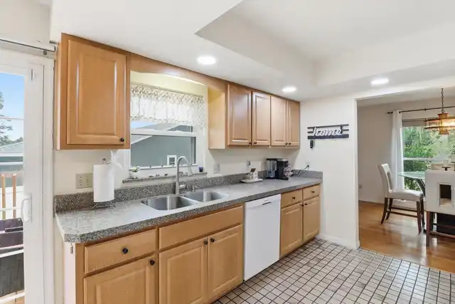 Listing Photo 17