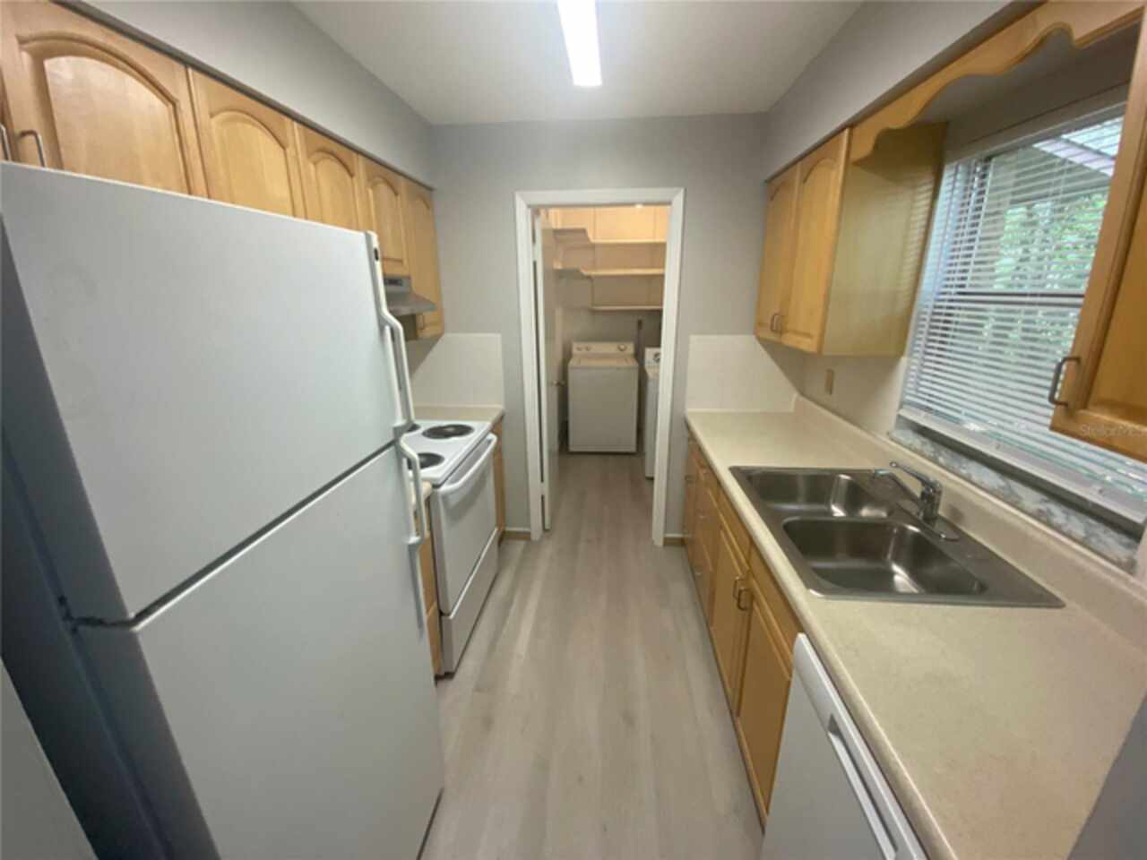 Listing Photo 6