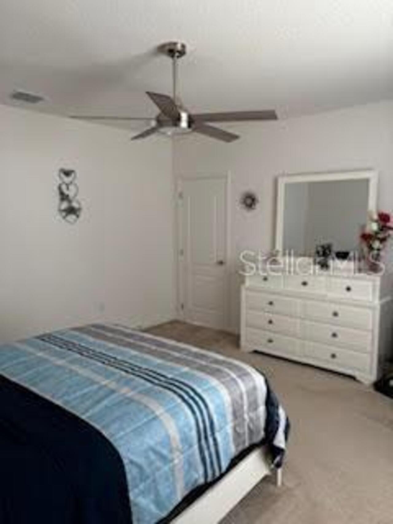 Listing Photo 10