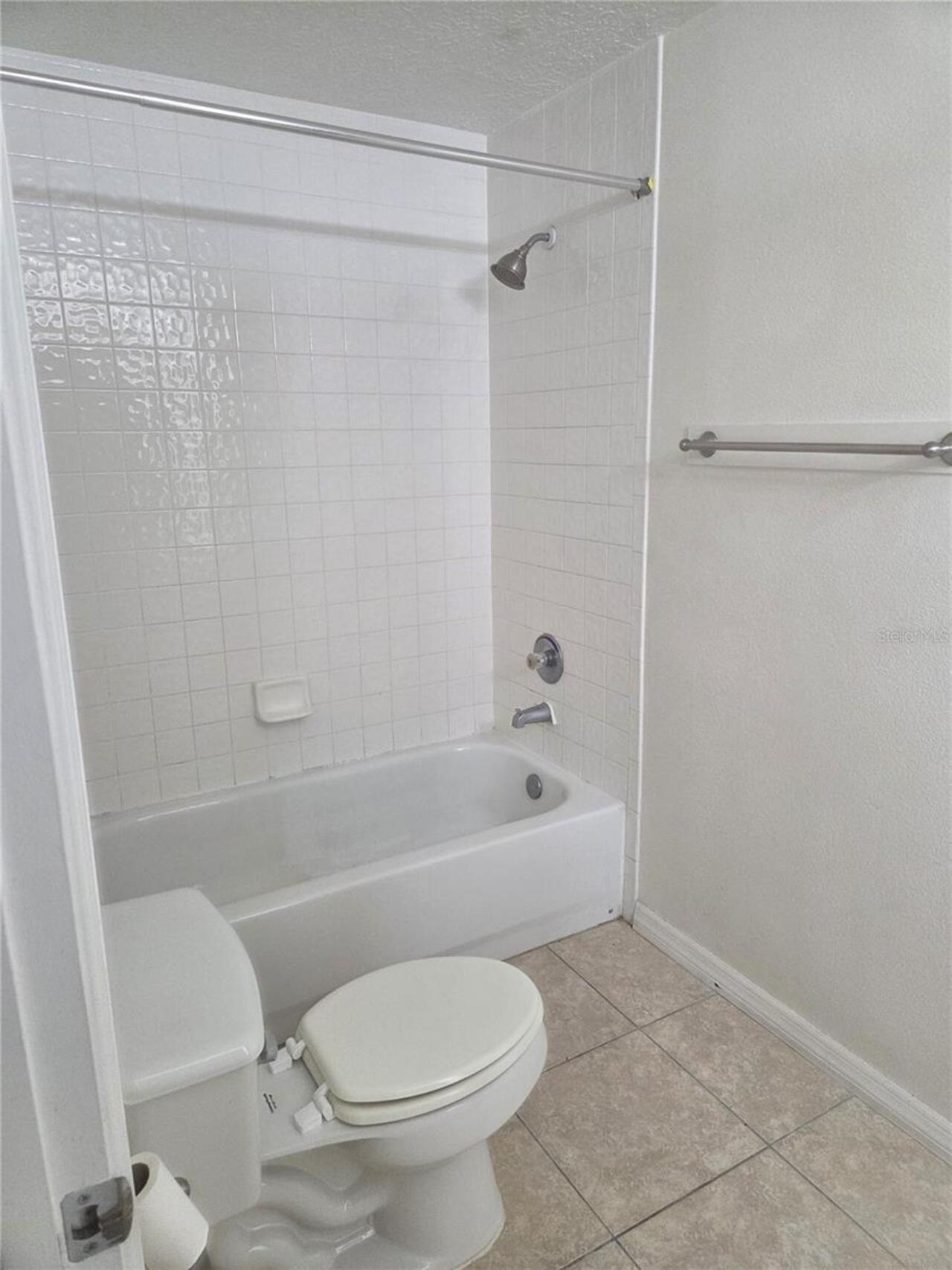 Listing Photo 7