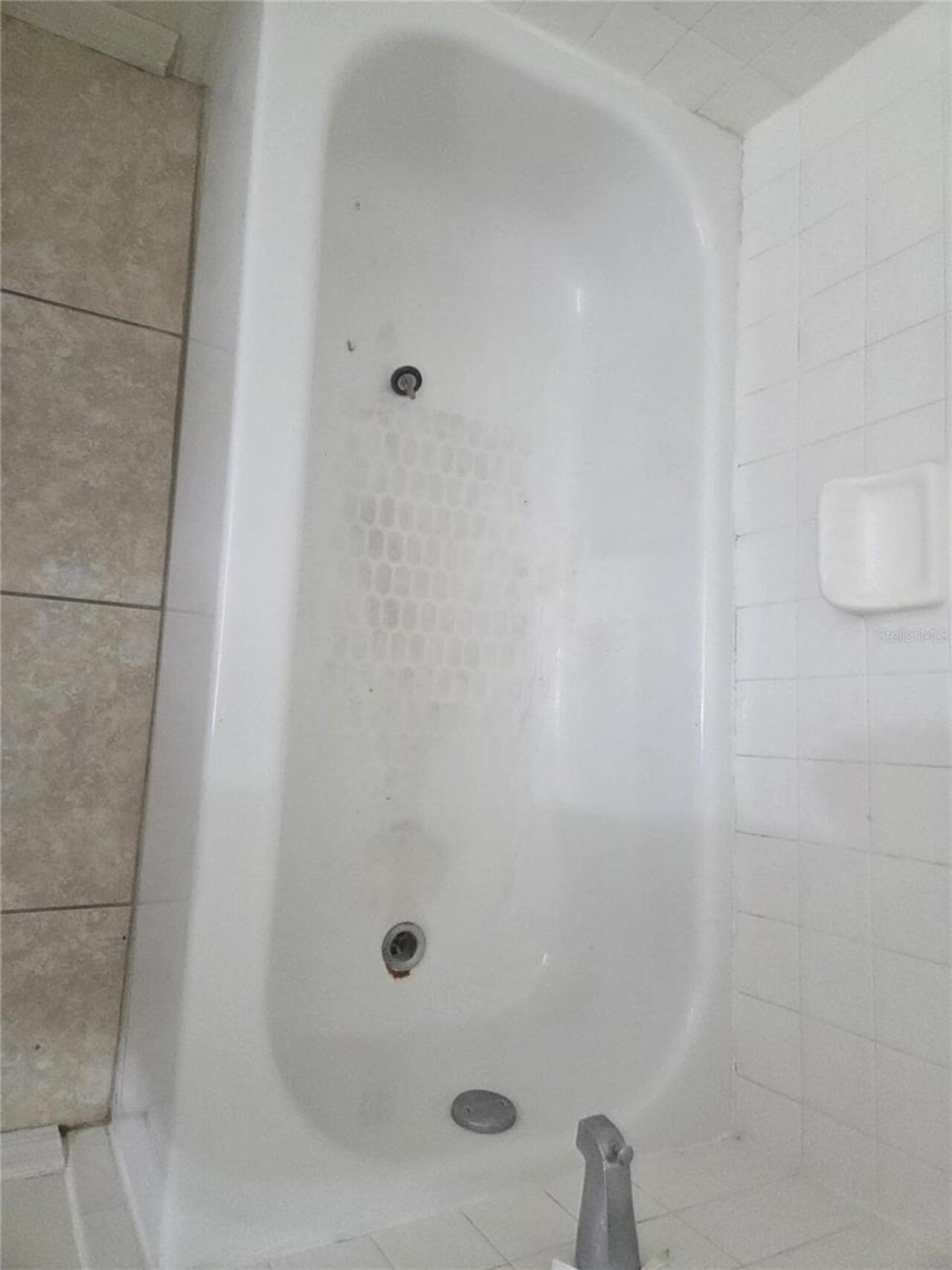 Listing Photo 17