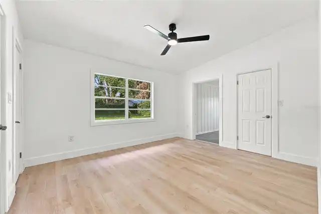 Listing Photo 42