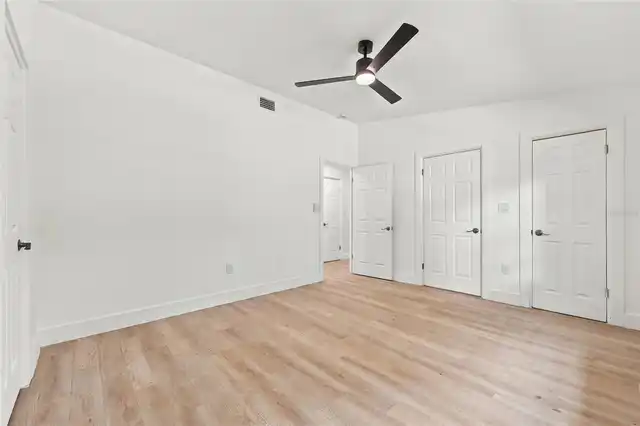 Listing Photo 43