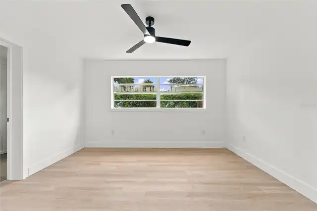 Listing Photo 44