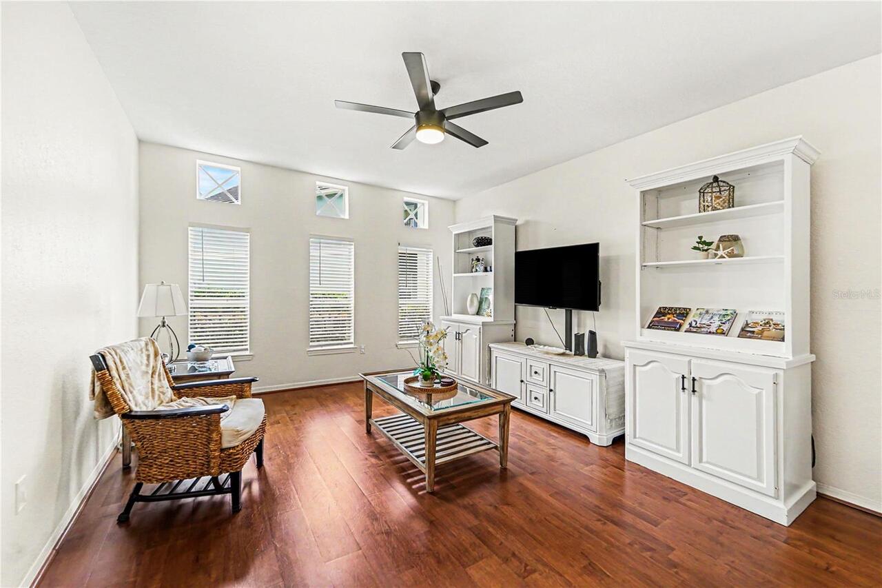Listing Photo 9