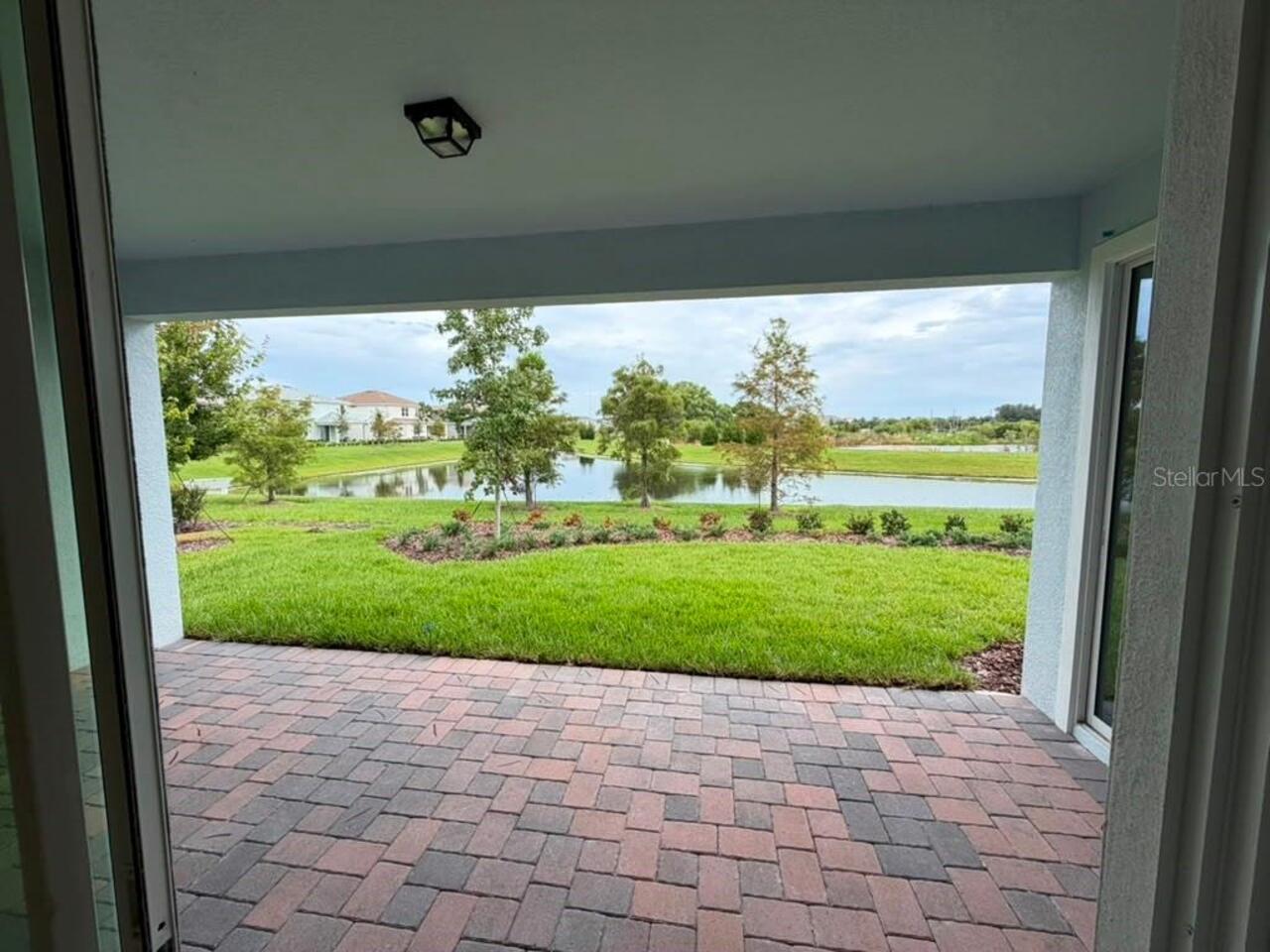 Listing Photo 8