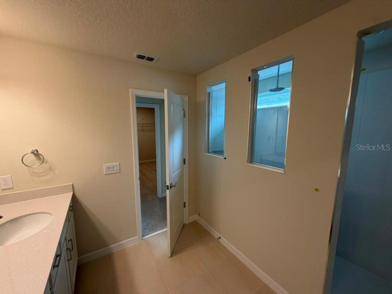 Listing Photo 24