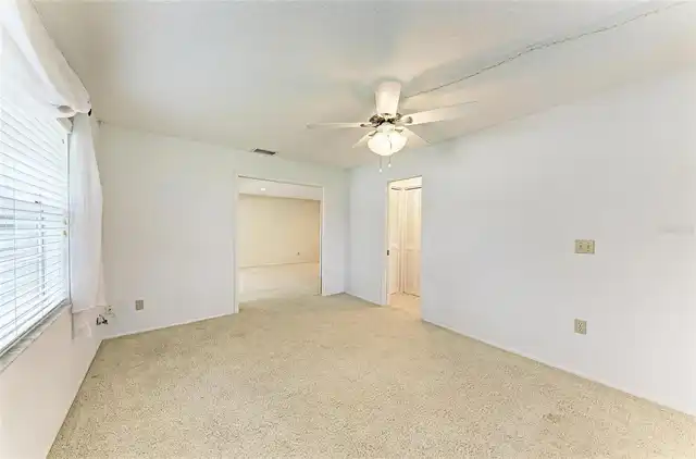 Listing Photo 34