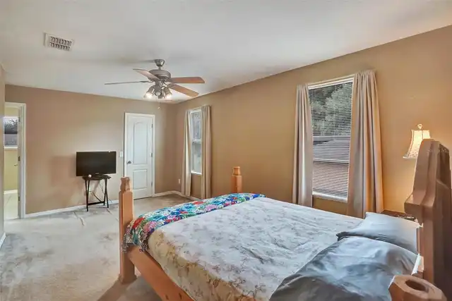 Listing Photo 29