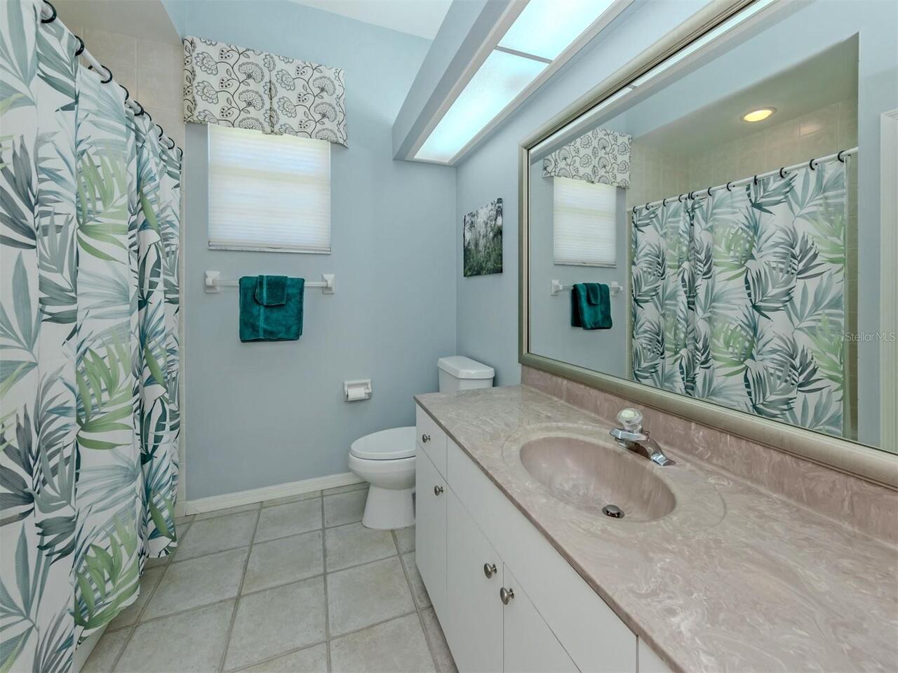 Listing Photo 17