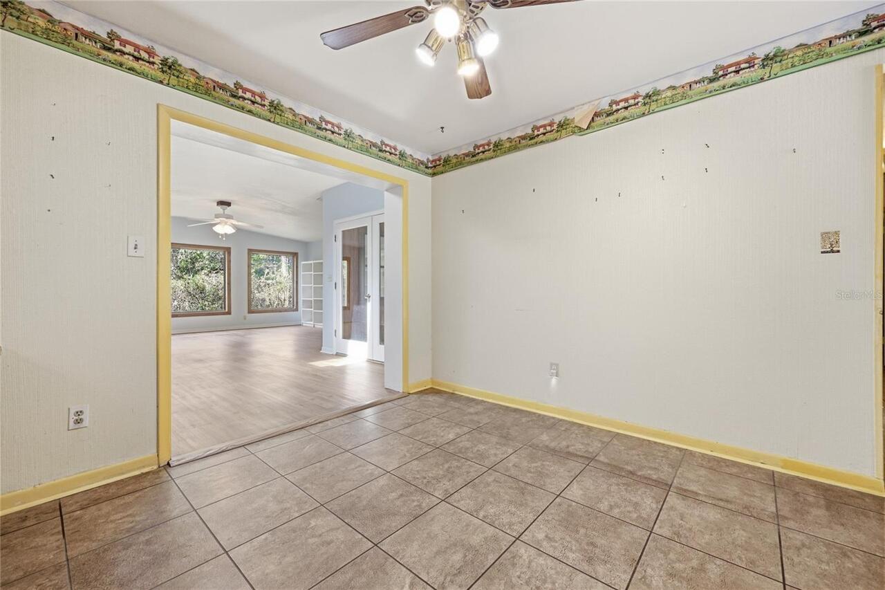Listing Photo 14