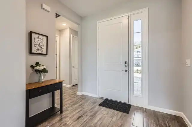 Listing Photo 17