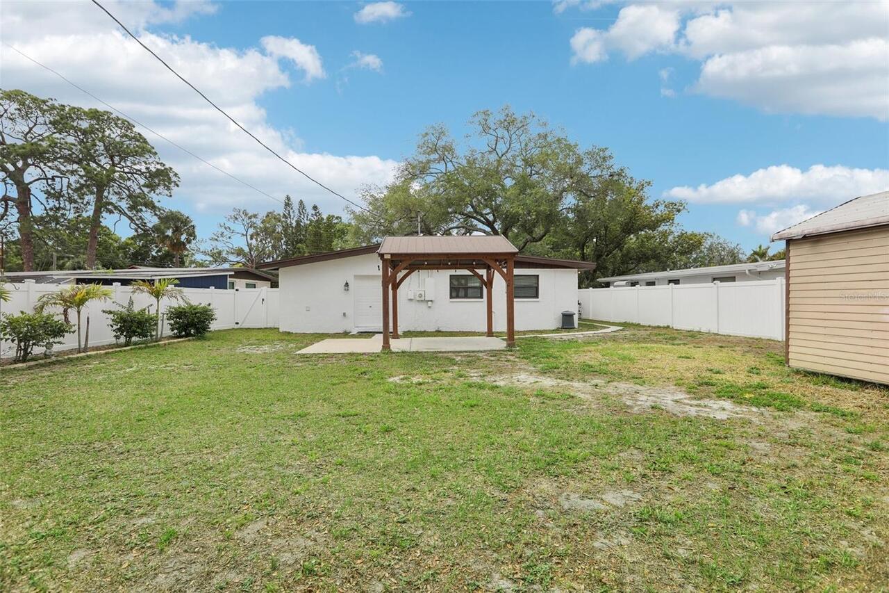Listing Photo 35