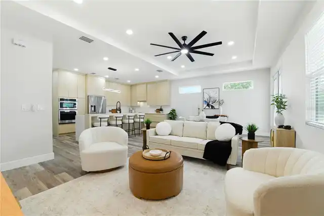 Listing Photo 7