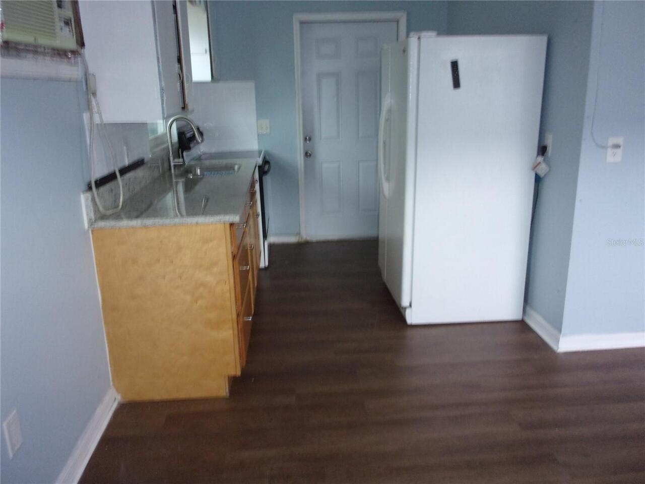 Listing Photo 15