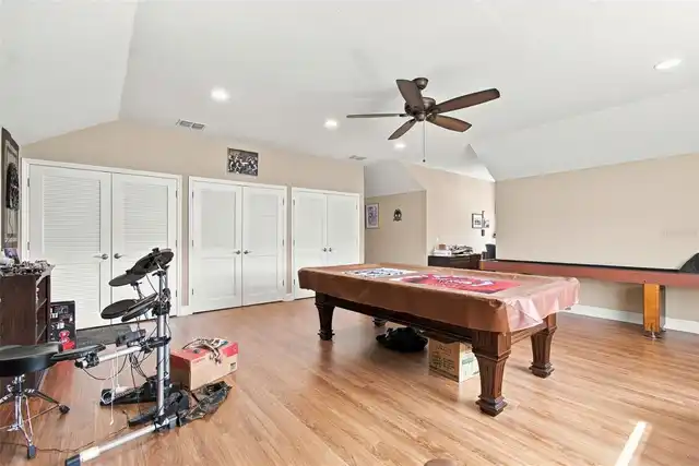 Listing Photo 32