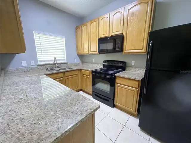 Listing Photo 6