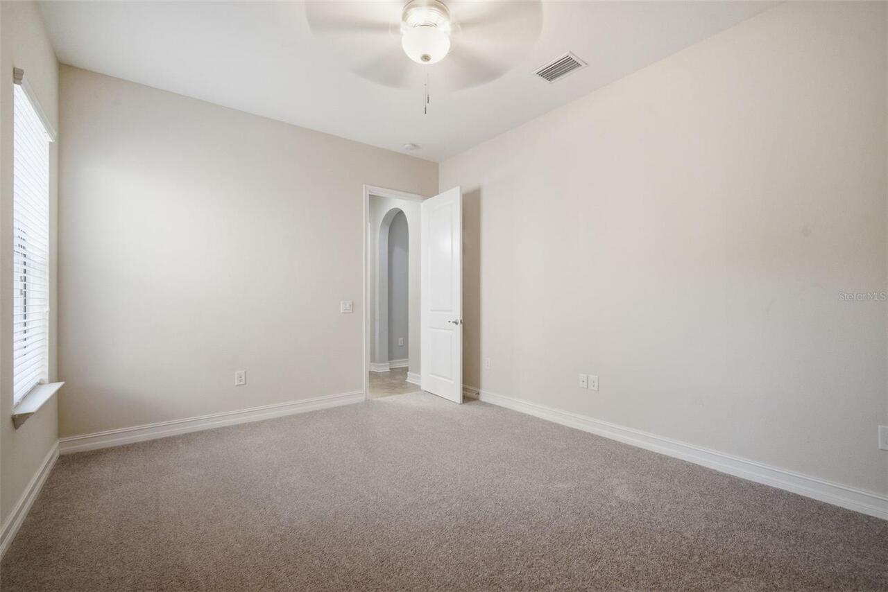 Listing Photo 38