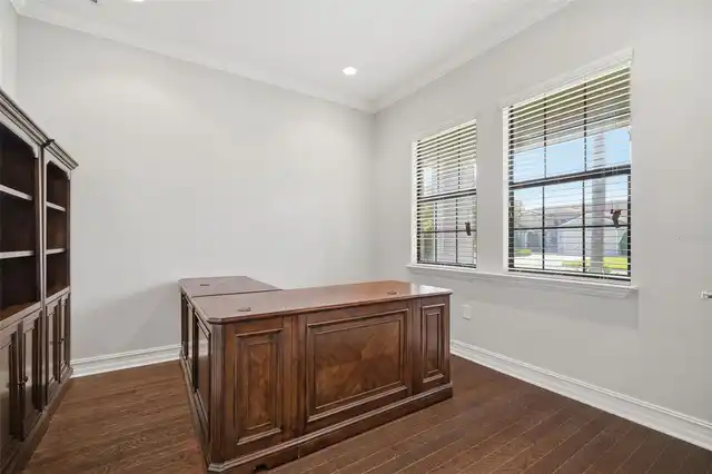 Listing Photo 9