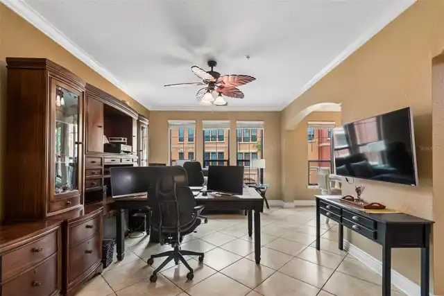 Listing Photo 9