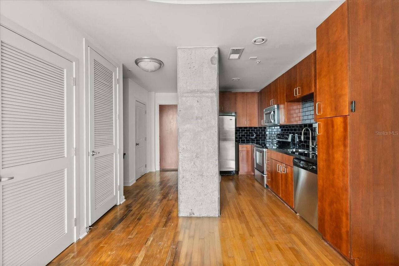 Listing Photo 12