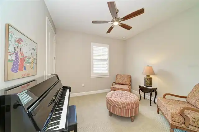Listing Photo 32