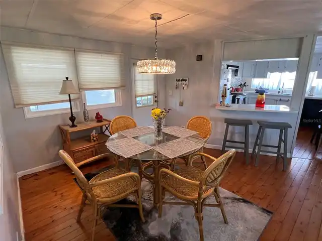 Listing Photo 14