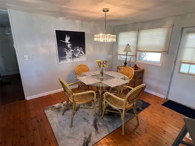 Listing Photo 15