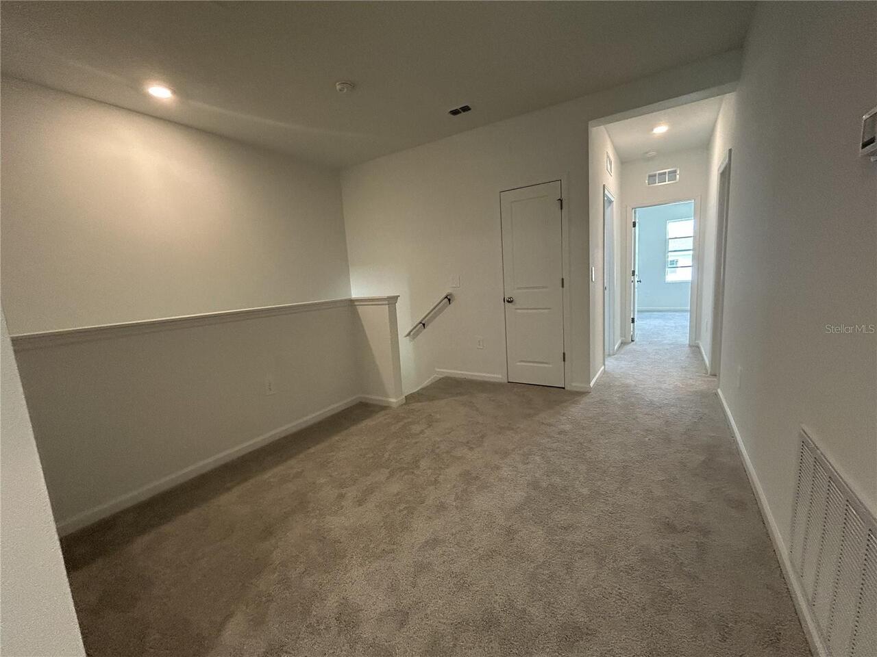Listing Photo 10