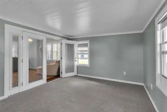 Listing Photo 28
