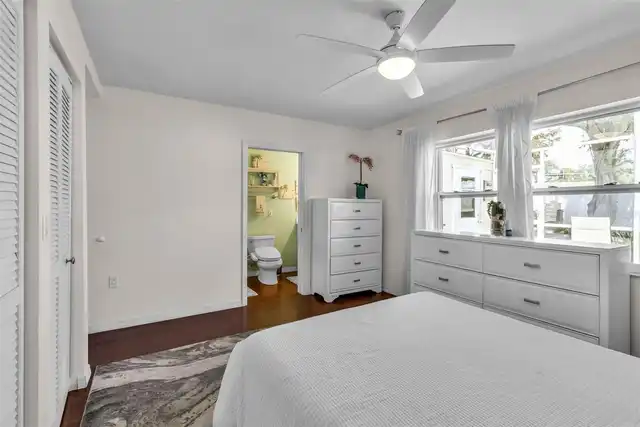 Listing Photo 32
